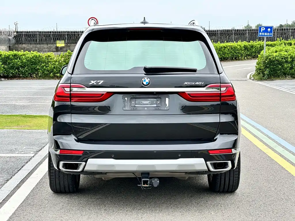 BMW X7 2022 — фото 6