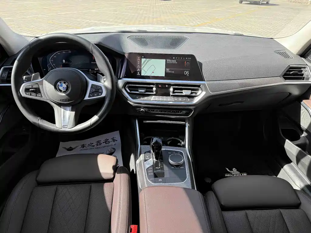 BMW 3 Series 2022 — фото 12