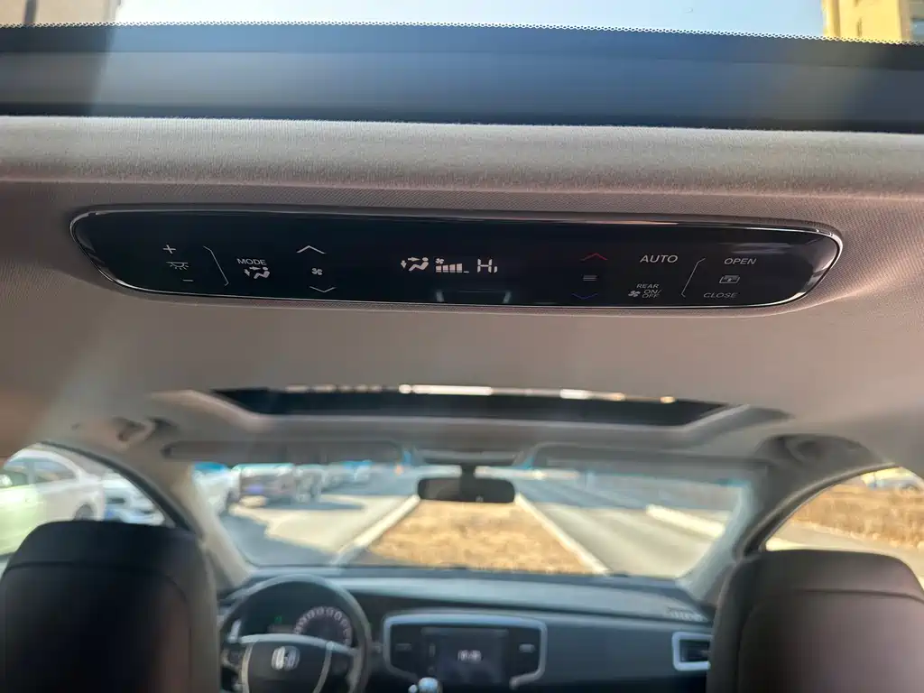 Honda Odyssey 2020 — фото 11