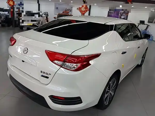 Nissan Bluebird 2023