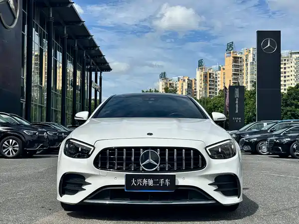 Mercedes-Benz E-Class 2021