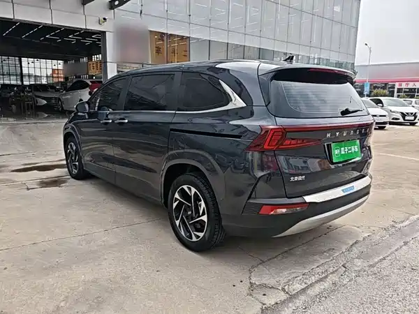 Hyundai Custin 2023