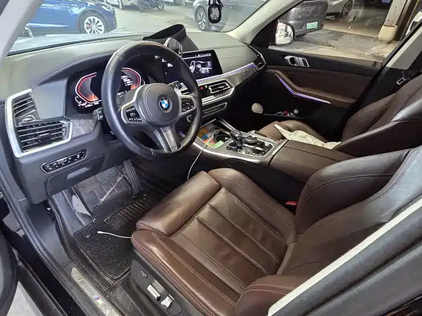 BMW X5 2019