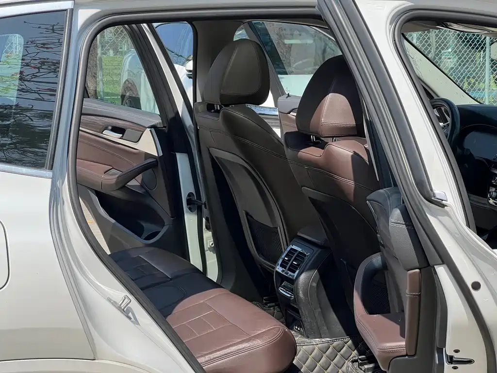BMW X3 2020 — фото 10