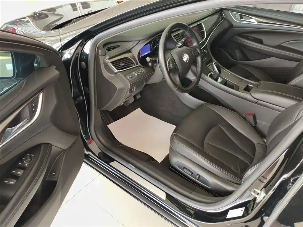 Buick LaCrosse 2022 — фото 16