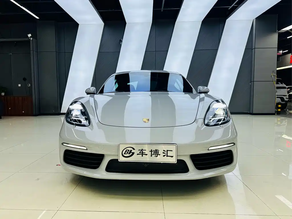 Porsche 718 2017