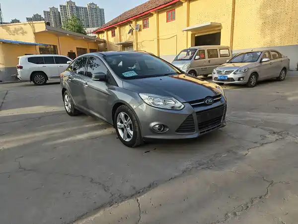 Ford Focus 2012