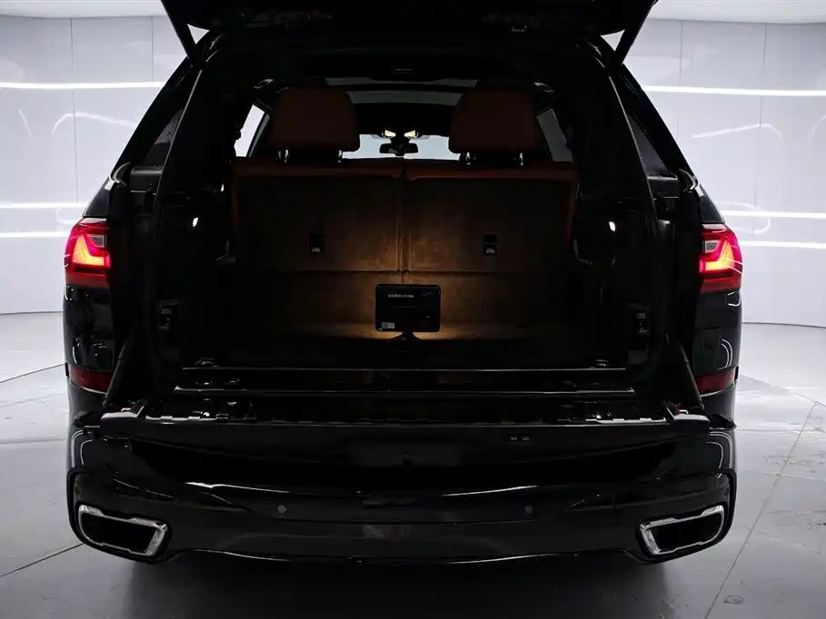 BMW X7 2021 — фото 15