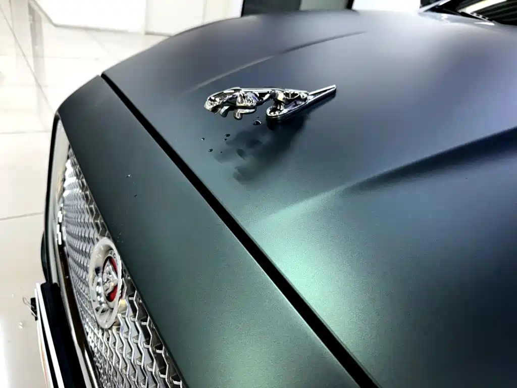 Jaguar XJ 2014 — фото 8