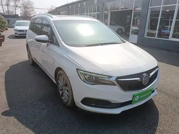 Buick GL6 2021