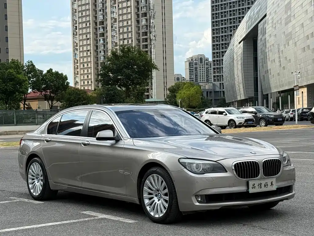 BMW 7 Series 2014 — фото 3