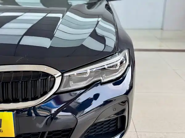 BMW 3 Series 2022