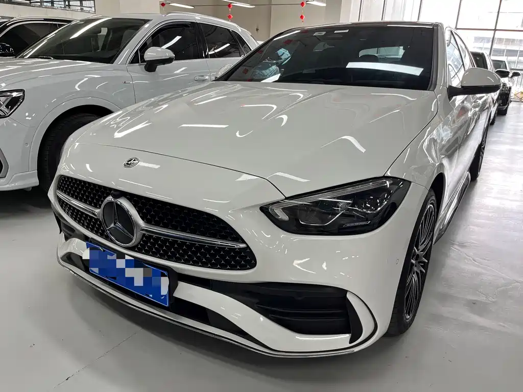 Mercedes-Benz C-Class 2022