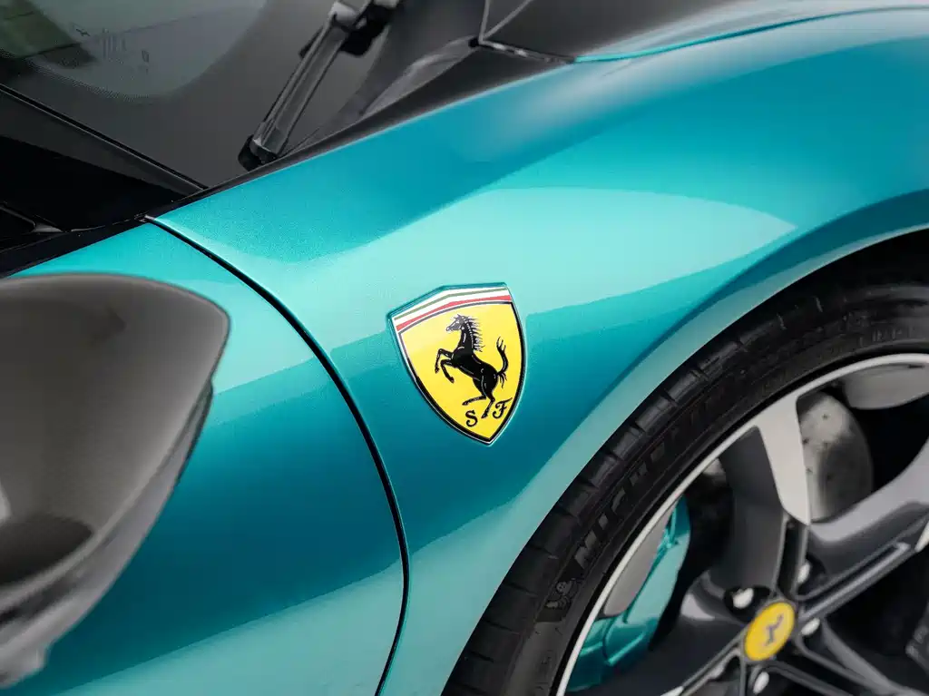 Ferrari SF90 2022 — фото 11