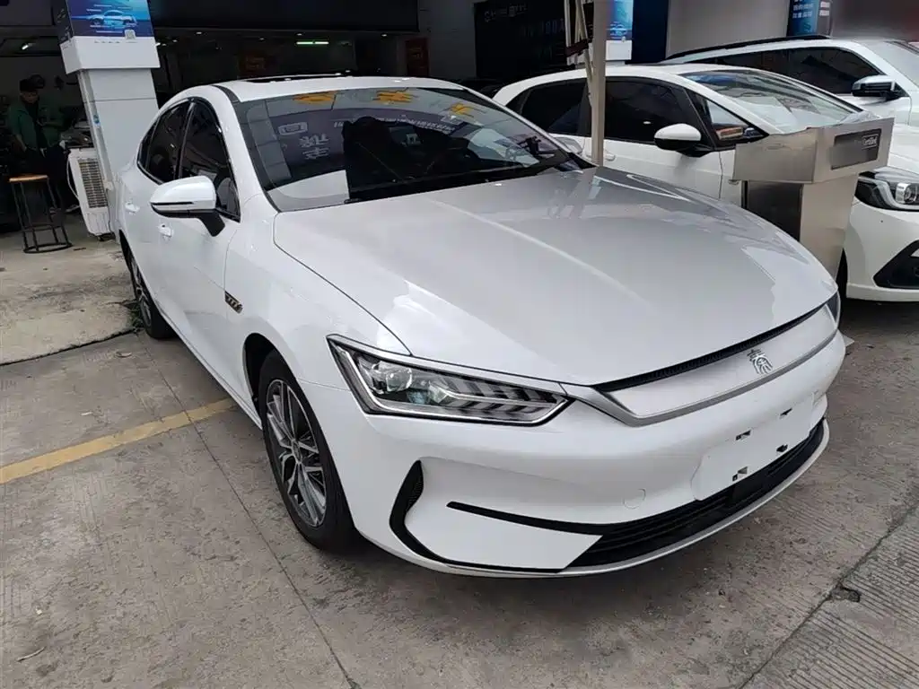 BYD Qin PLUS 2023 — фото 4