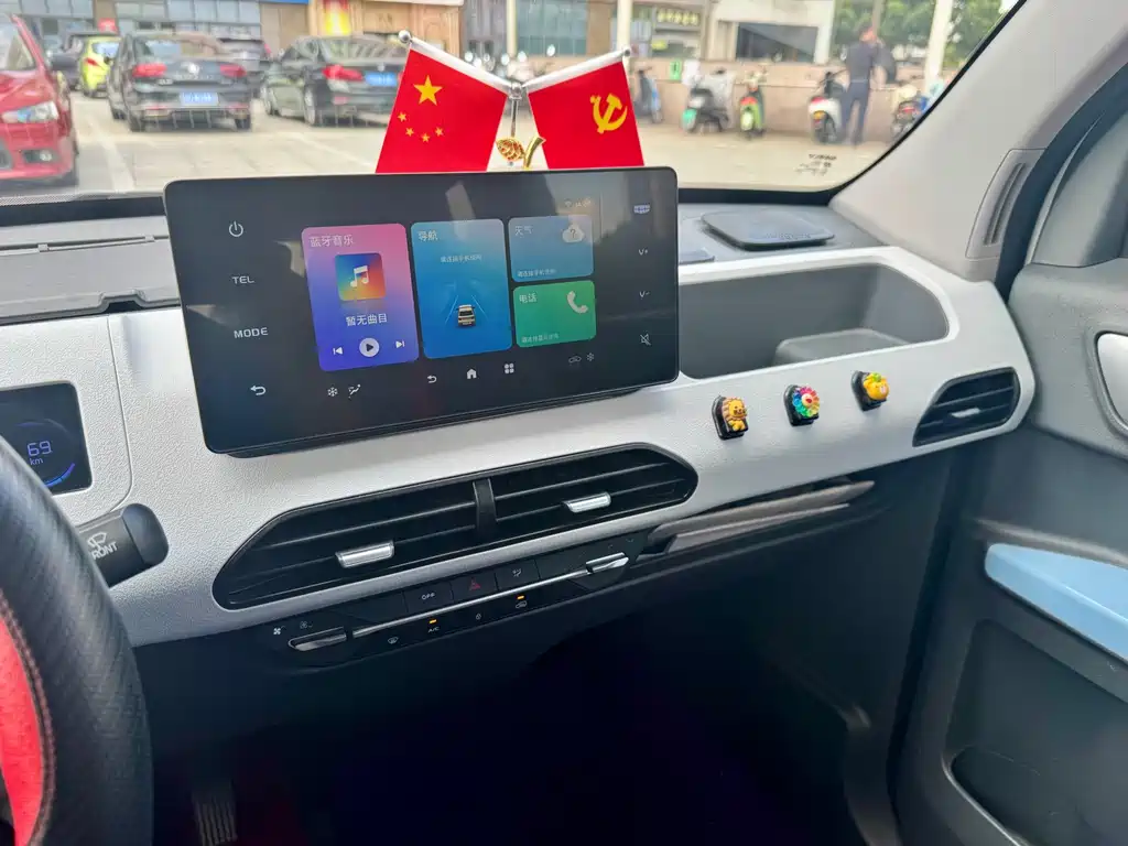 Geely Galaxy Panda 2023 — фото 18