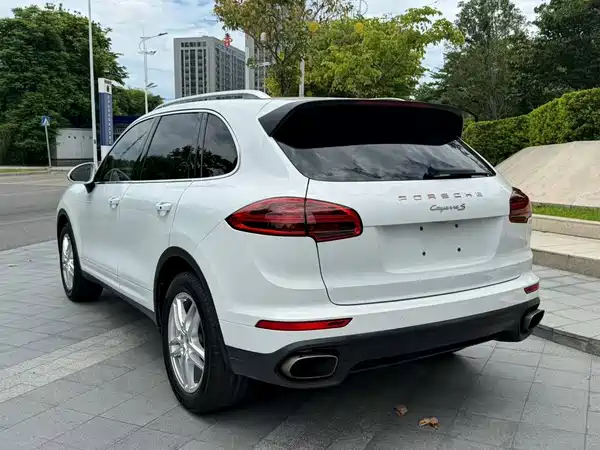 Porsche Cayenne 2017