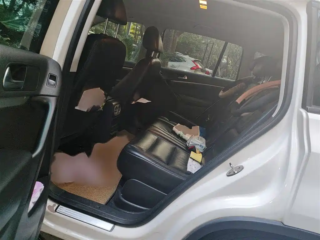 Volkswagen Tiguan 2015 — фото 15