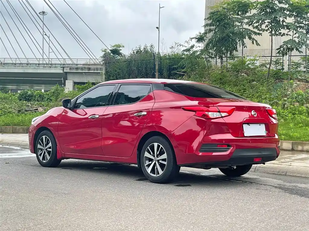 Nissan Bluebird 2019