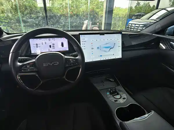 BYD Seal 2024