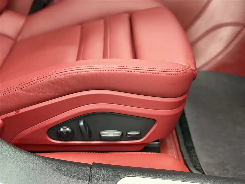Porsche Panamera 2023 — фото 11