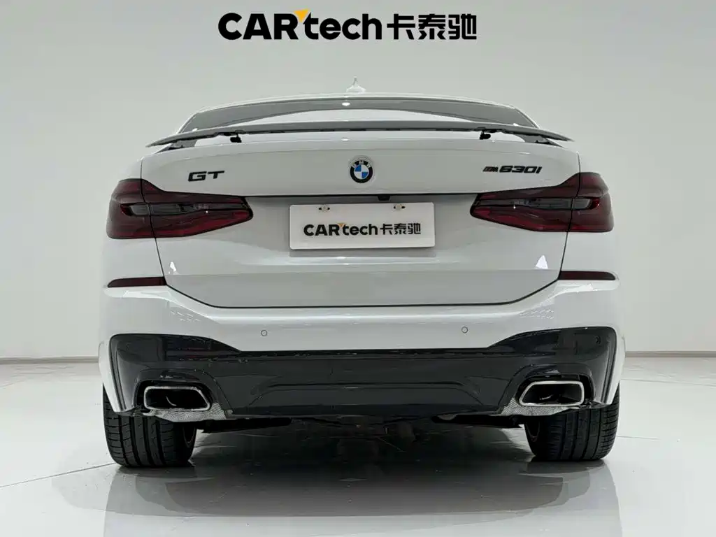BMW 6 Series GT 2023 — фото 9