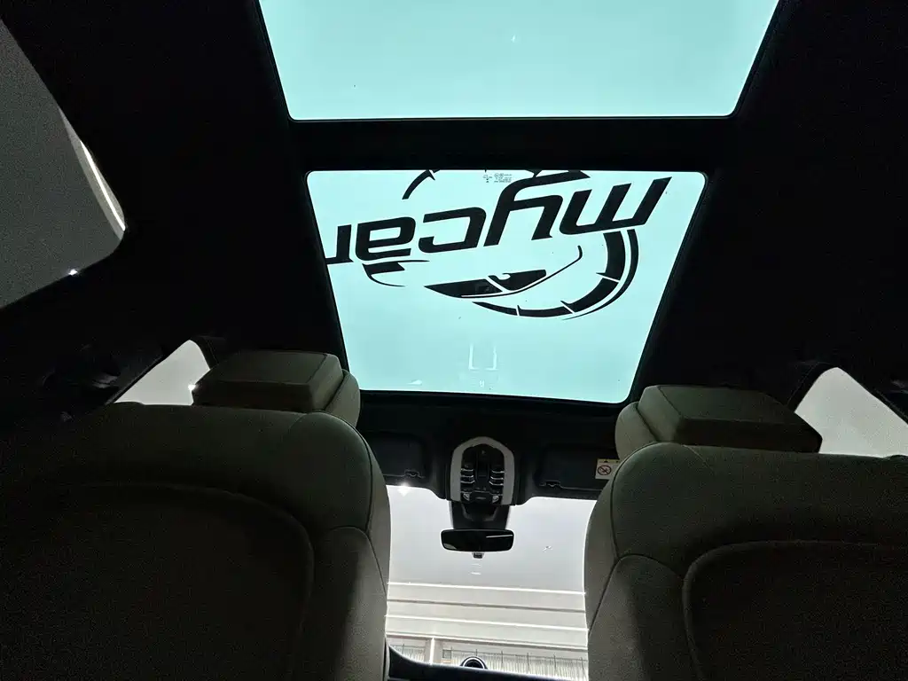 Porsche Macan 2021 — фото 20