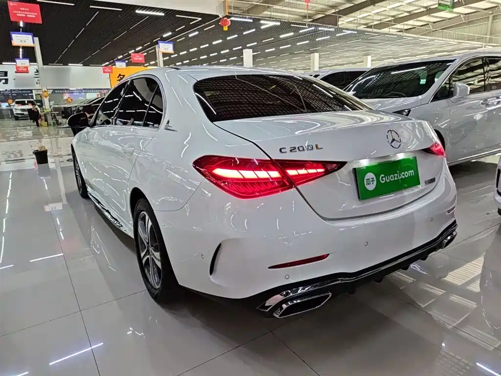 Mercedes-Benz C-Class 2023 — фото 5