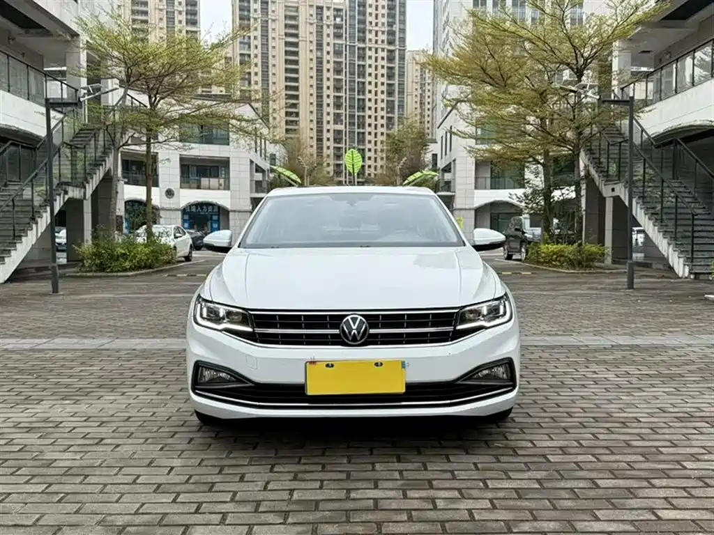 Volkswagen Bora 2021