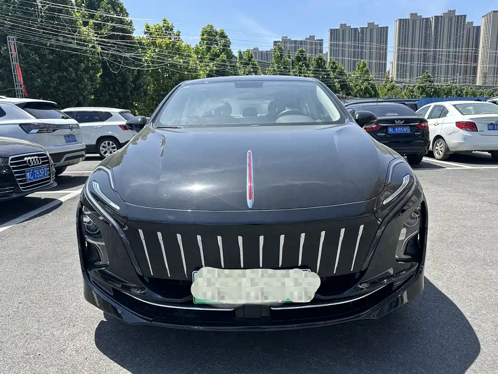 Hongqi E-QM5 2022 — фото 2