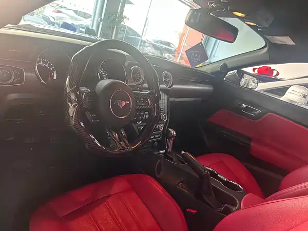 Ford Mustang 2018