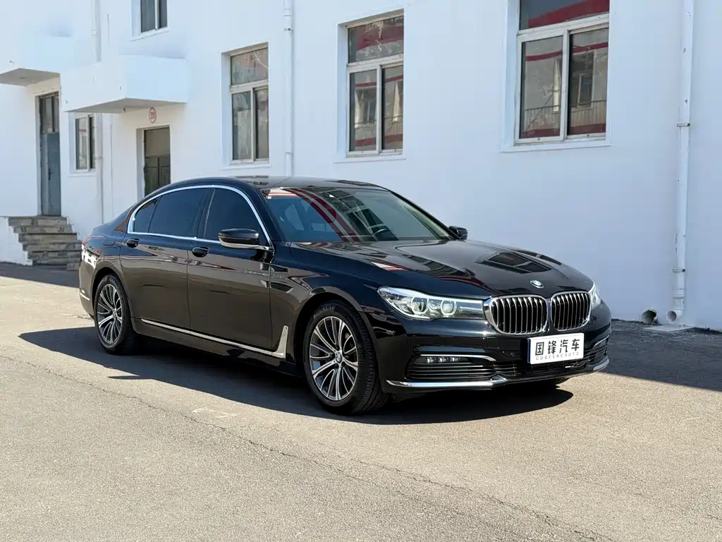 BMW 7 Series 2016 — фото 3