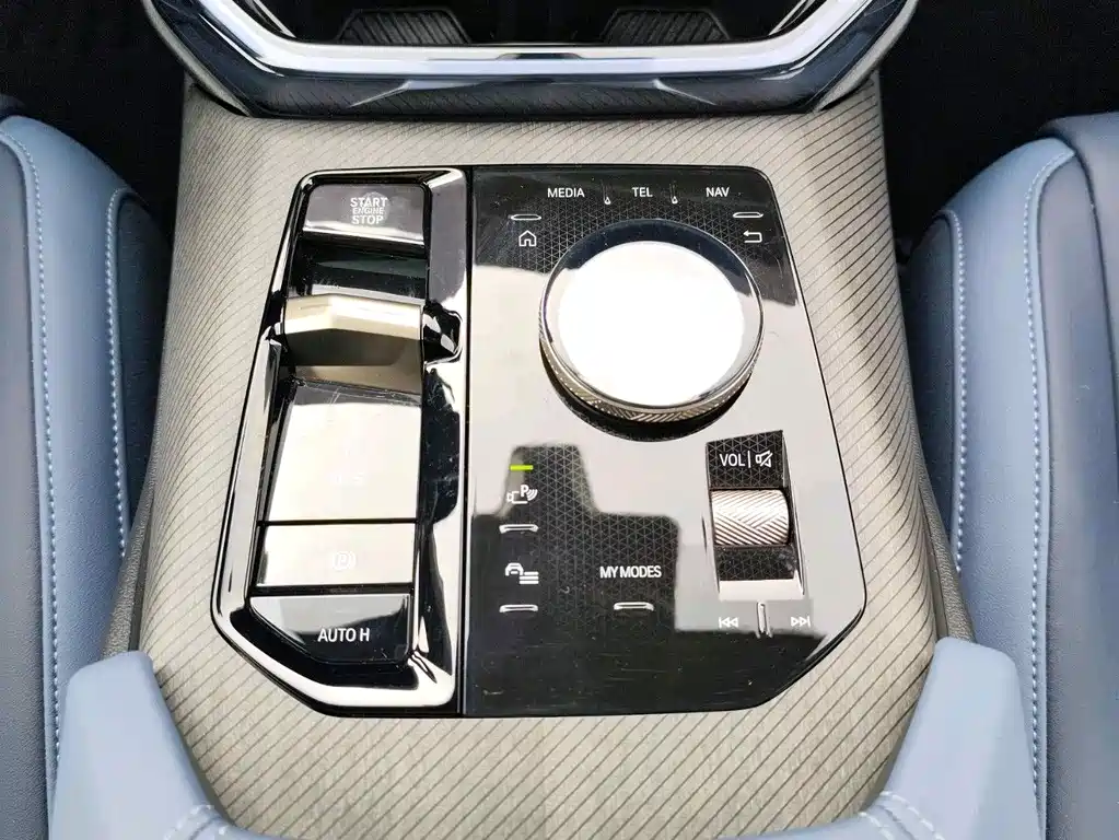 BMW X3 2025 — фото 13