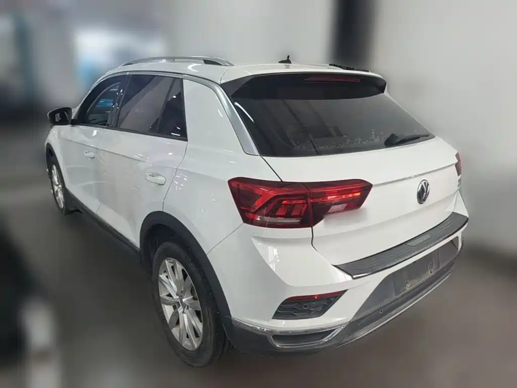 Volkswagen T-Roc 2019 — фото 7