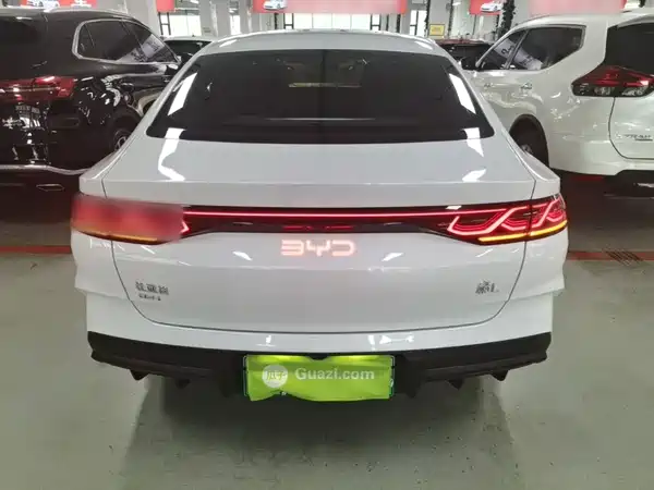 BYD Qin L 2024