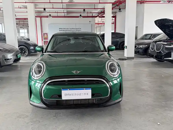 MINI 2022