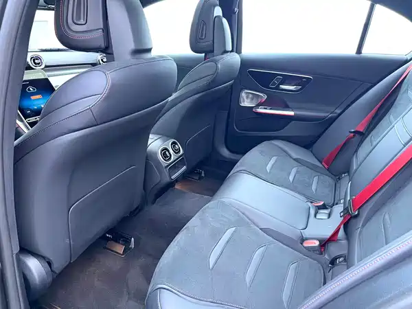 Mercedes-Benz C-Class AMG 2025