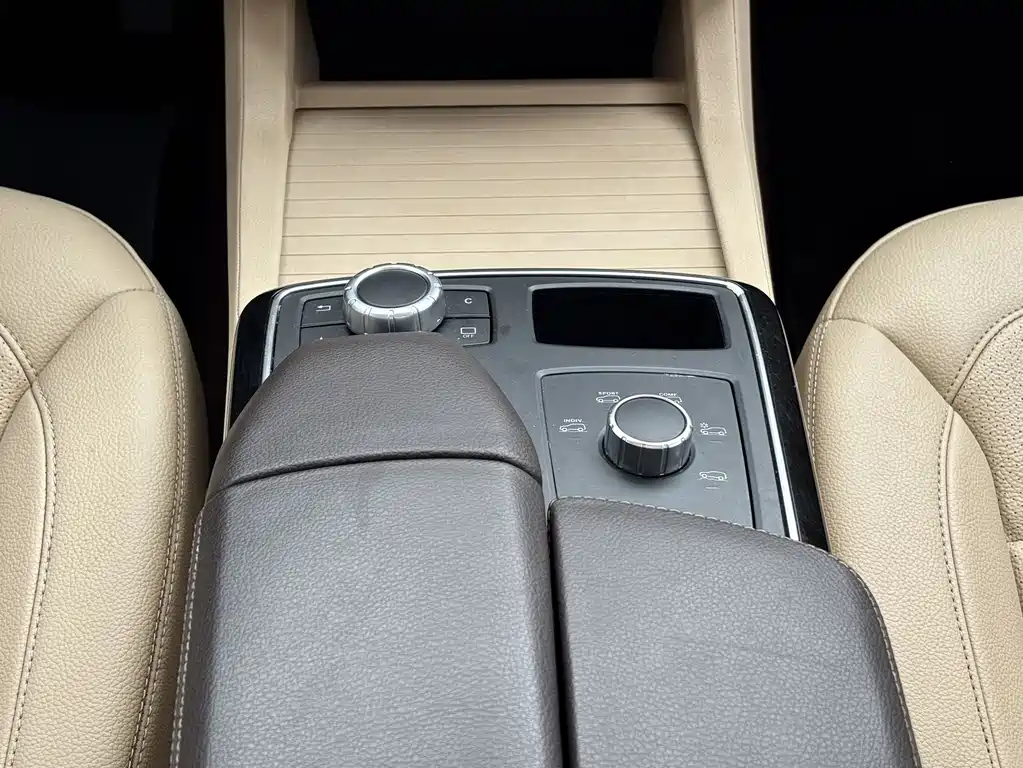 Mercedes-Benz GLE 2019 — фото 13
