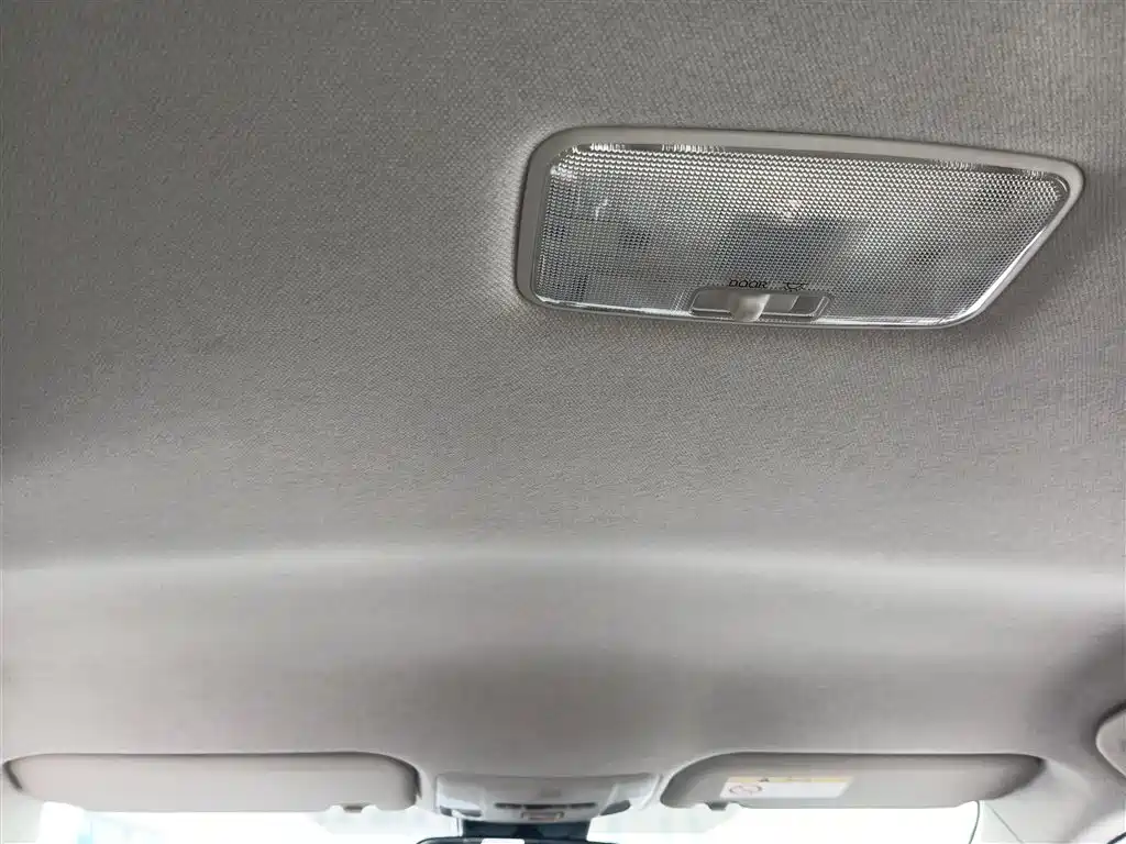 Toyota Corolla 2024 — фото 18