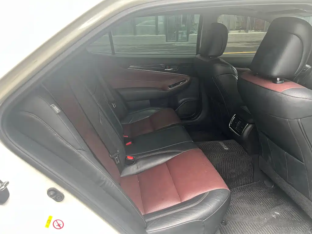 Toyota Crown 2019 — фото 11