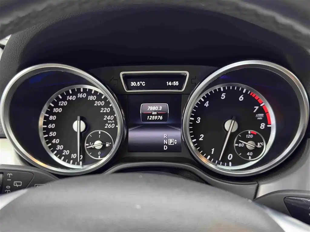 Mercedes-Benz M-Class 2014 — фото 15