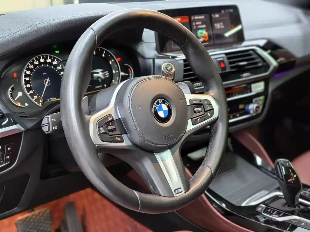 BMW X4 2019 — фото 15