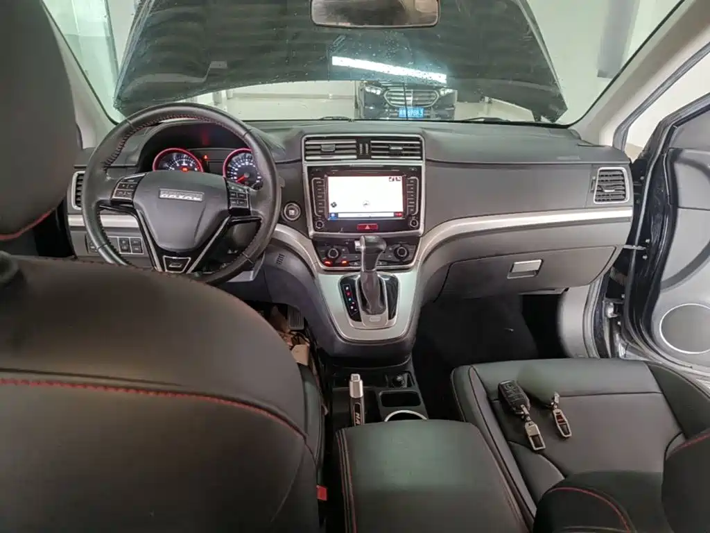 Haval M6 2018 — фото 10