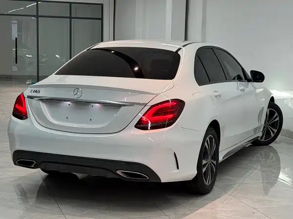 Mercedes-Benz C-Class 2019