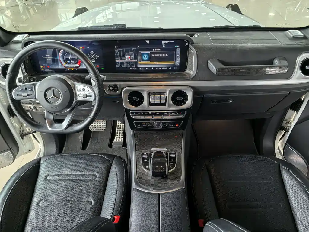 Mercedes-Benz G-Class 2019 — фото 19