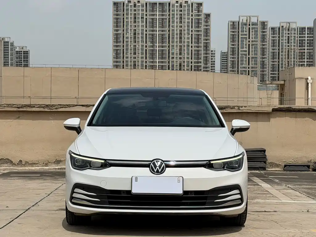 Volkswagen Golf 2022