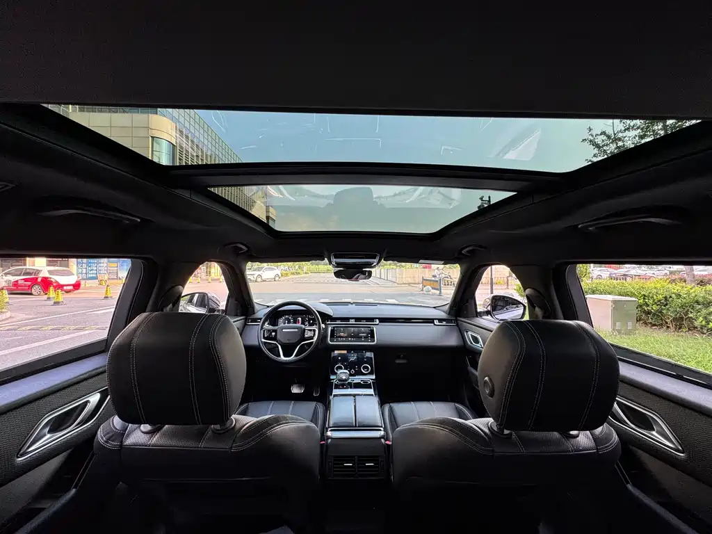 Land Rover Range Rover Velar 2021 — фото 11