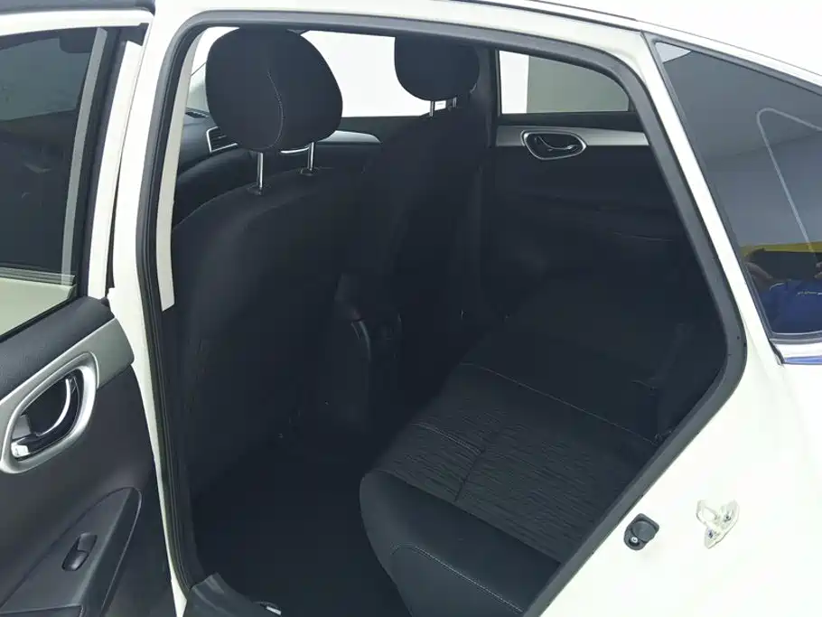 Nissan Sylphy 2025 — фото 11