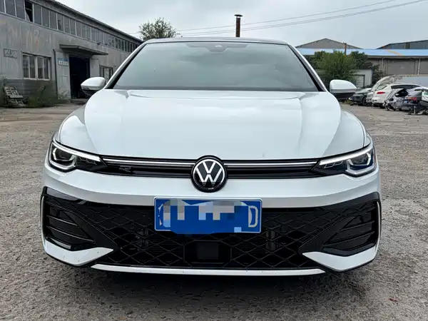 Volkswagen Golf 2026