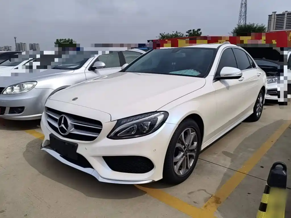 Mercedes-Benz C-Class 2018